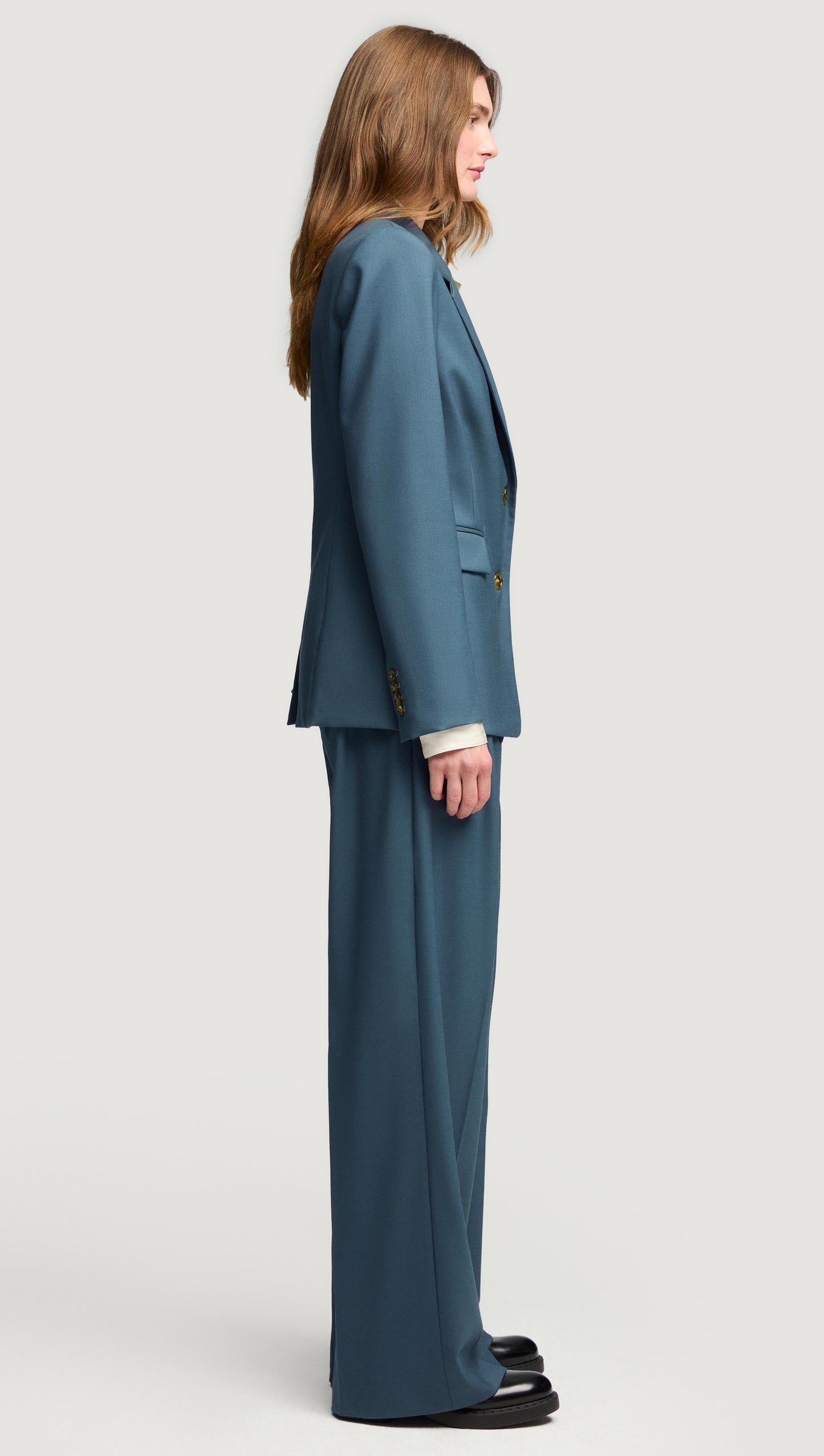 Two-Button Blazer in Seasonless Wool | Stone Blue