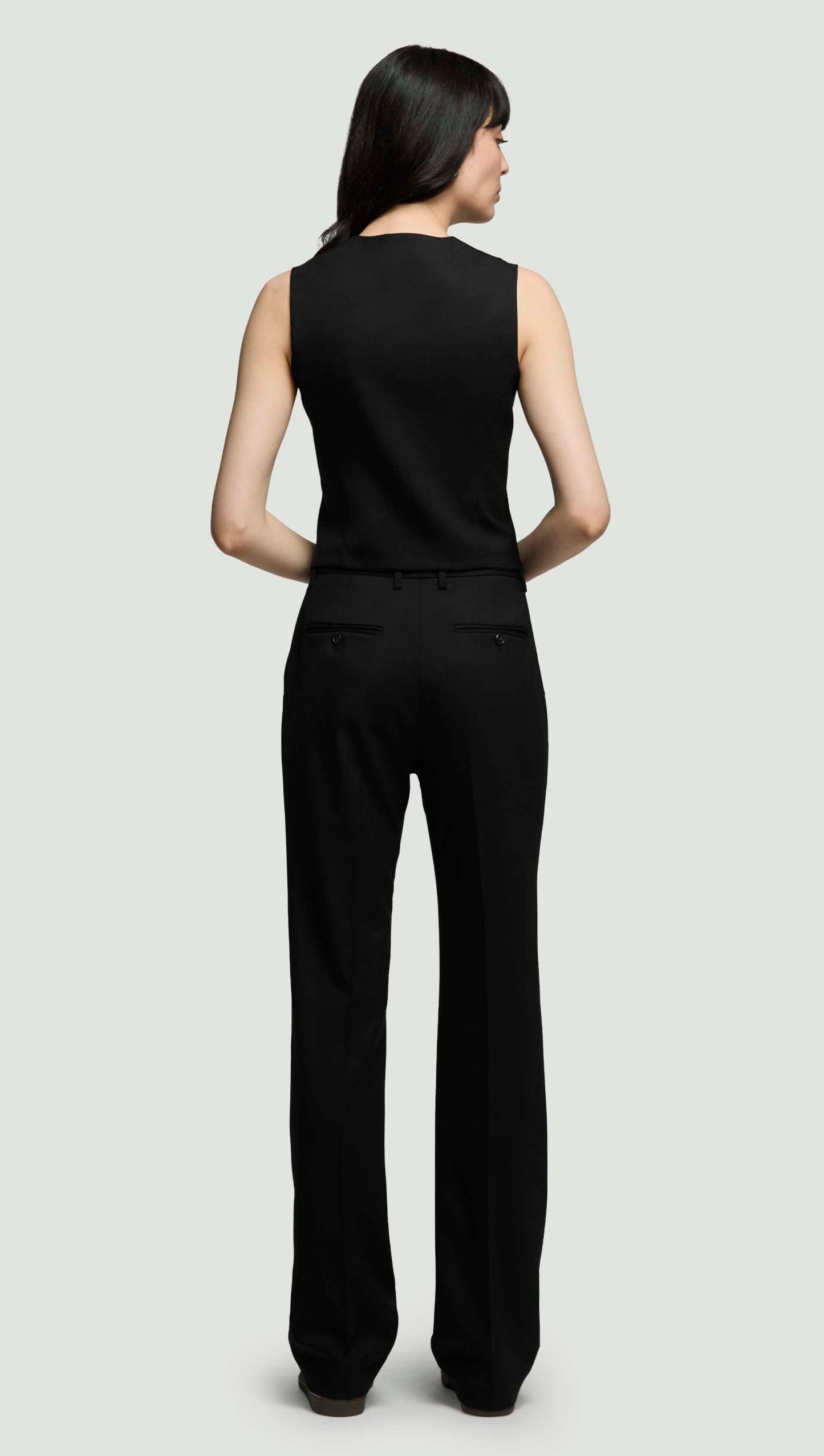 Scoop Neck Waistcoat in Seasonless Wool | Black