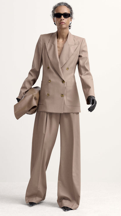 Single Pleat Trouser in Seasonless Wool | Taupe