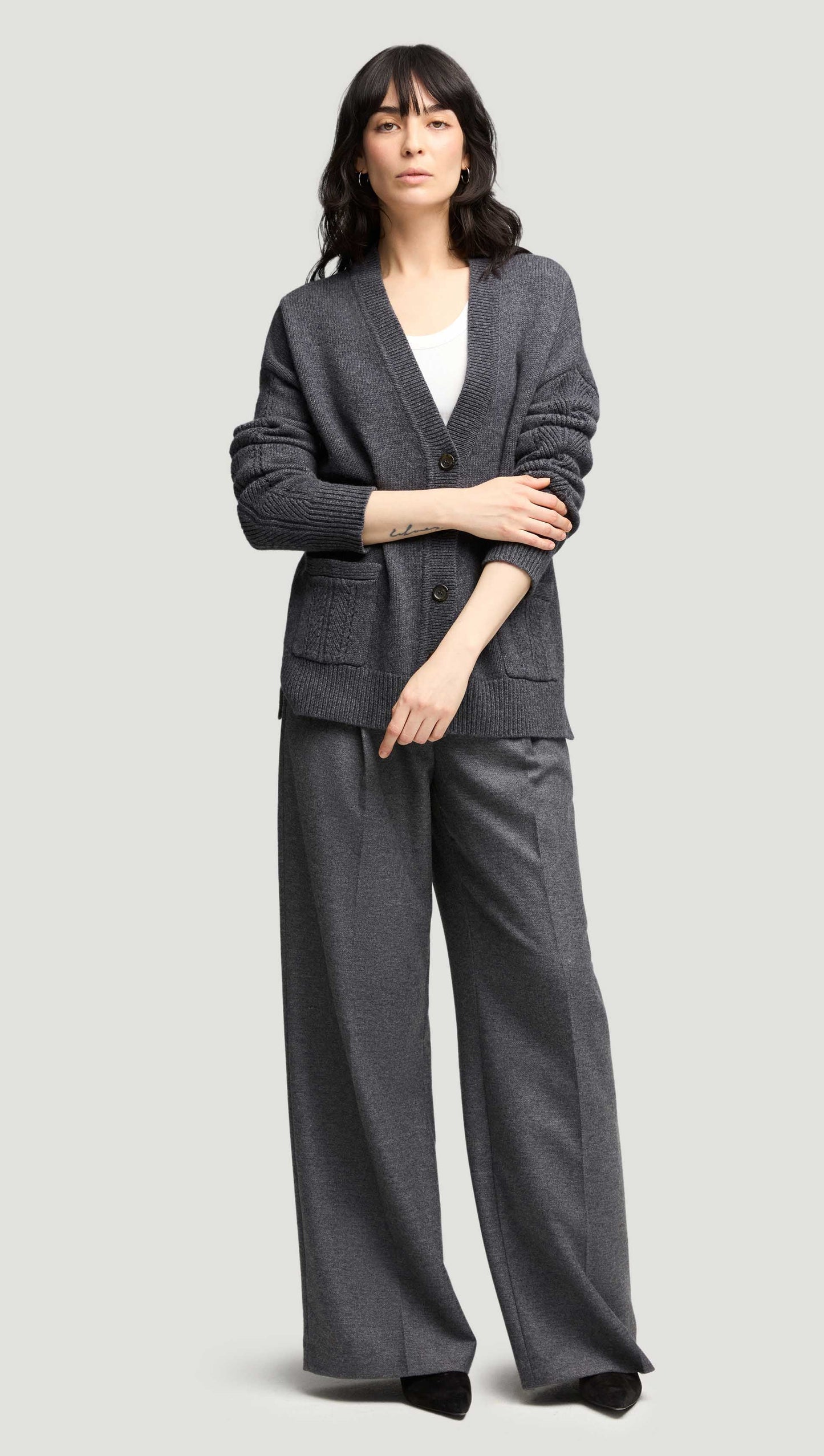 Single Pleat Trouser in Textured Wool | Grey Melange