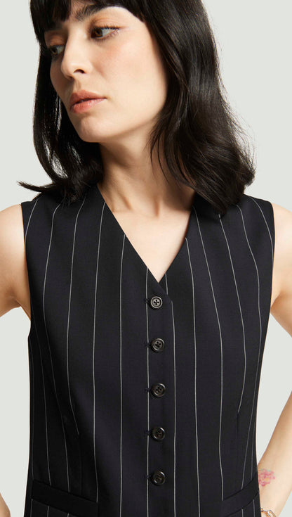 Shallow V-Neck Waistcoat in Stretch Wool | Navy Pinstripe