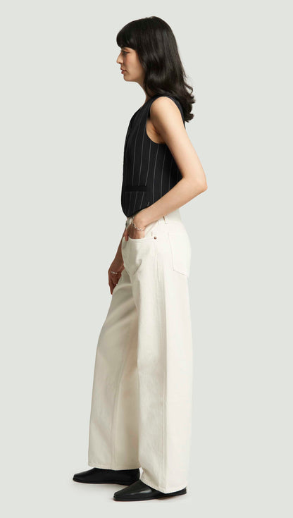 Shallow V-Neck Waistcoat in Stretch Wool | Navy Pinstripe