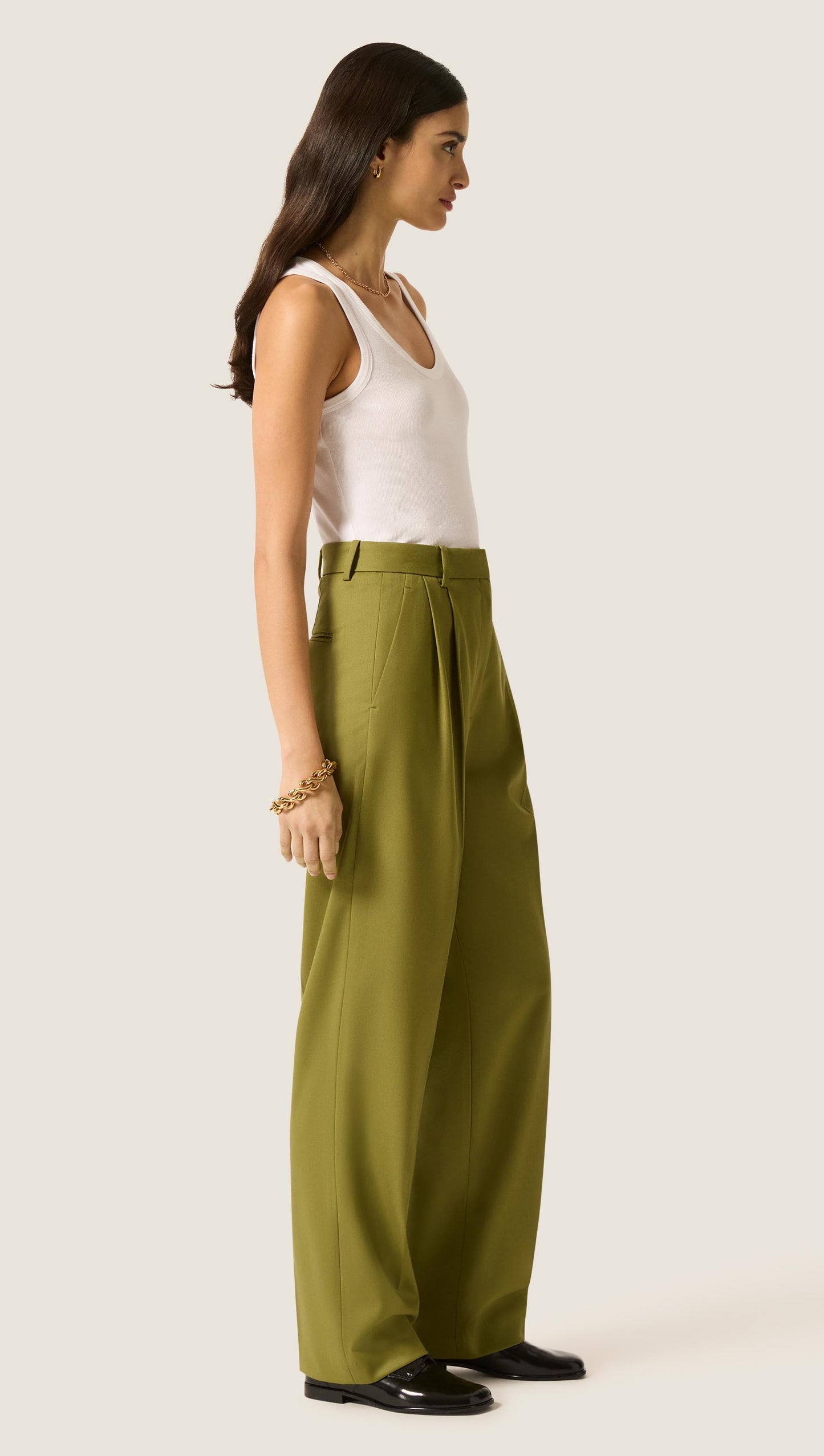 Pleated Tapered Trouser in Seasonless Wool | Pickle