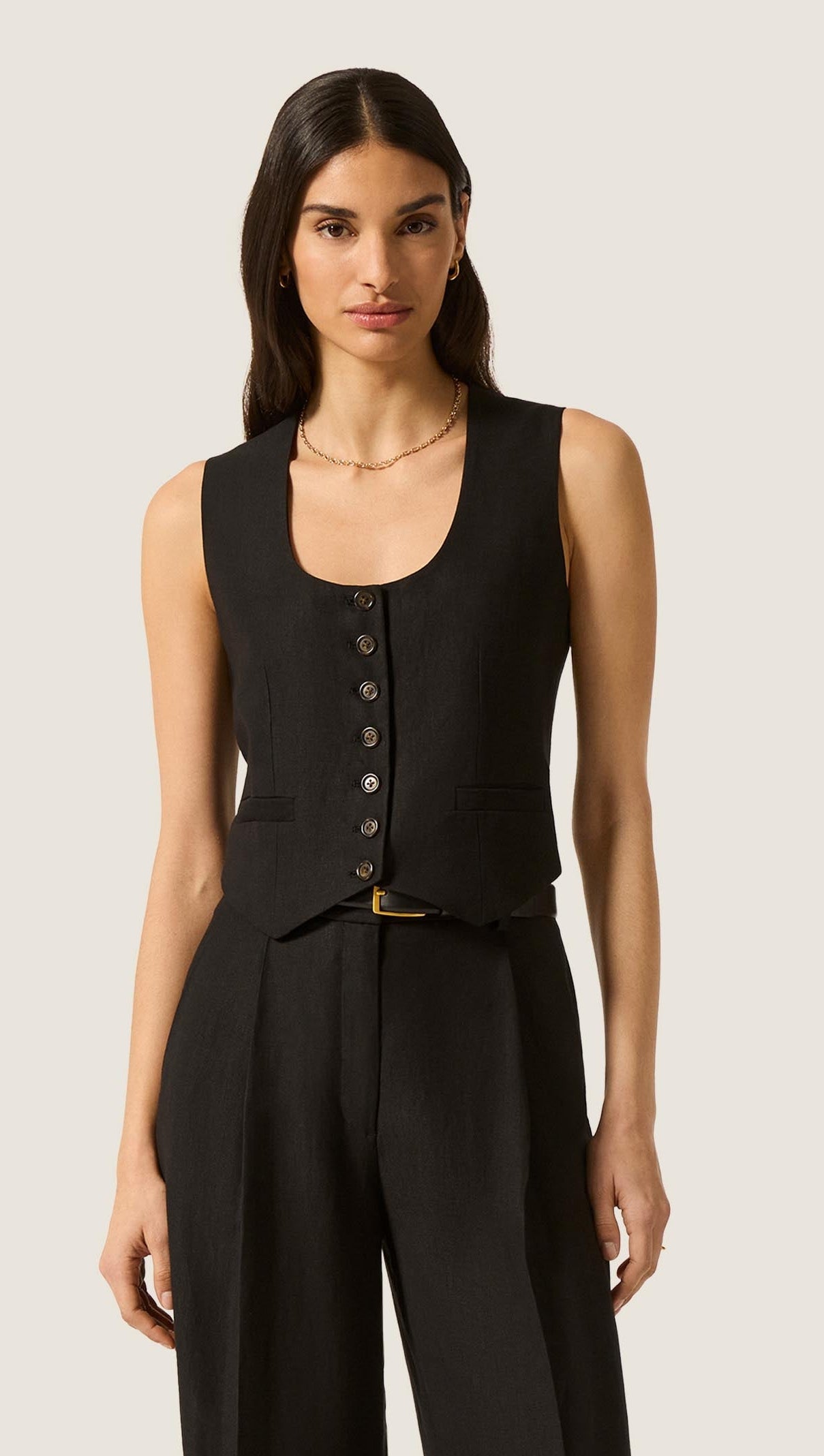 Scoop Neck Waistcoat in Viscose Linen | Black
