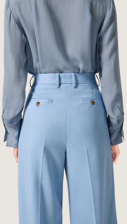 Single Pleat Trouser in Seasonless Wool | Maya Blue
