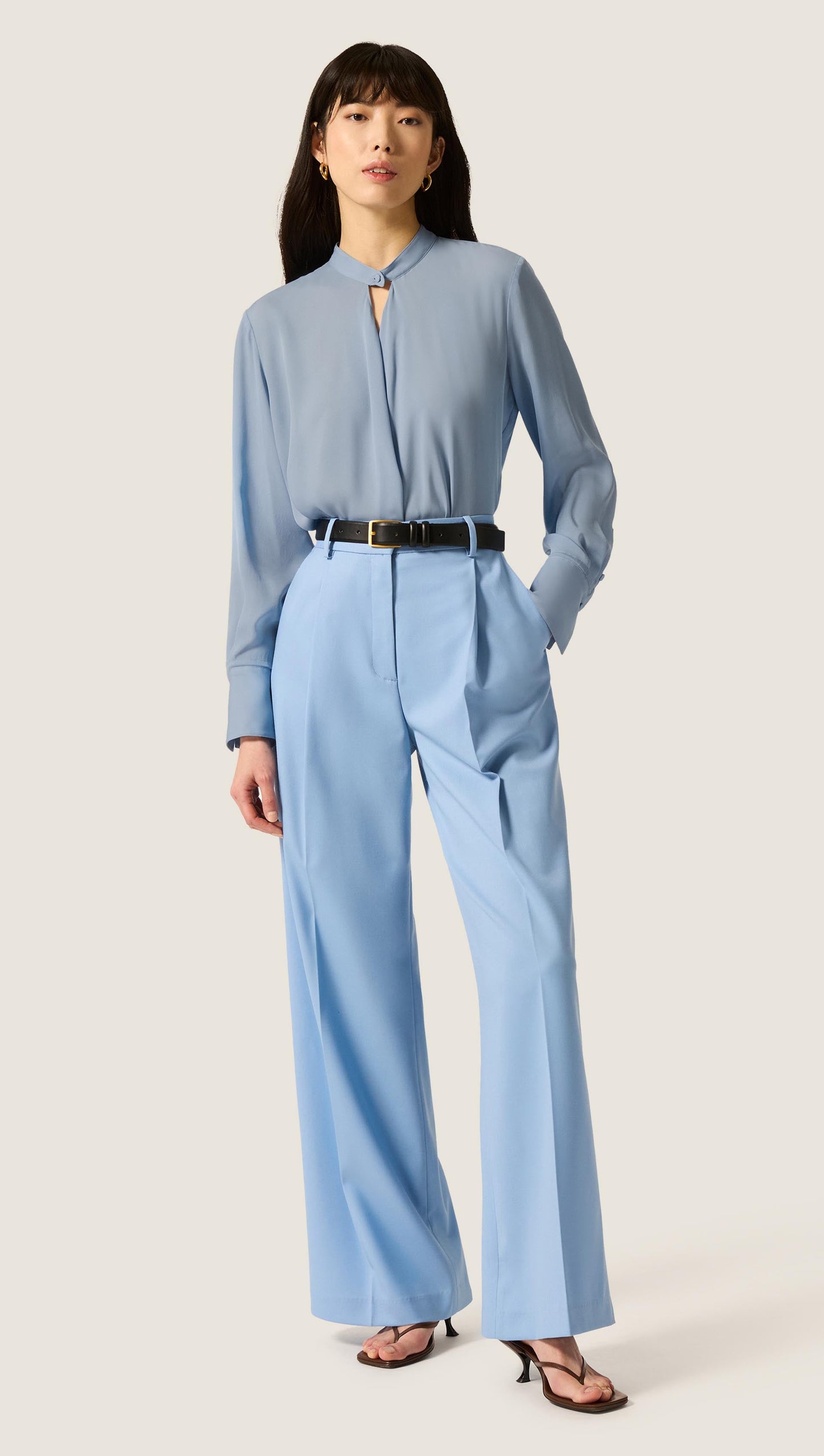 Single Pleat Trouser in Seasonless Wool | Maya Blue