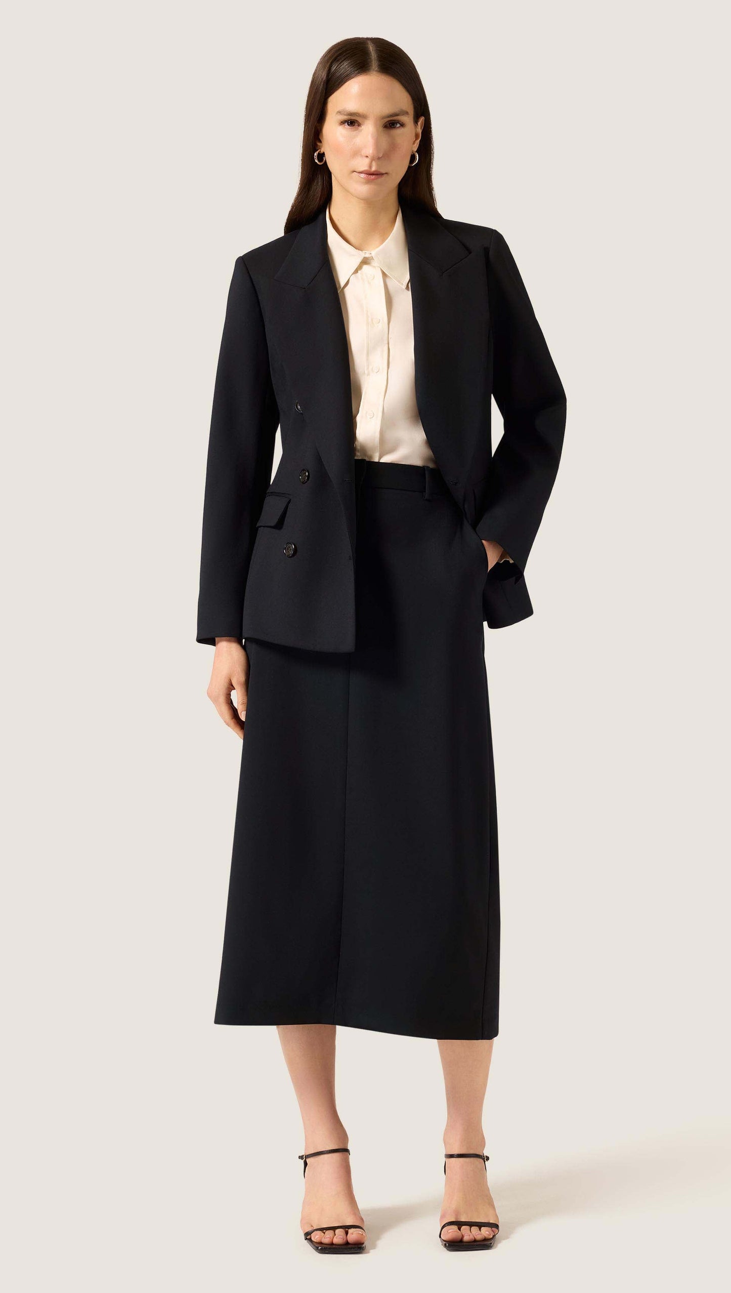 Pencil Skirt in Seasonless Wool | Black