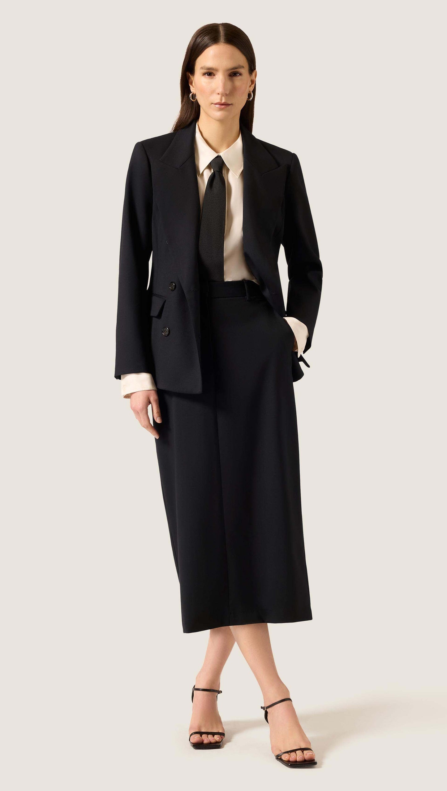 Pencil Skirt in Seasonless Wool | Black