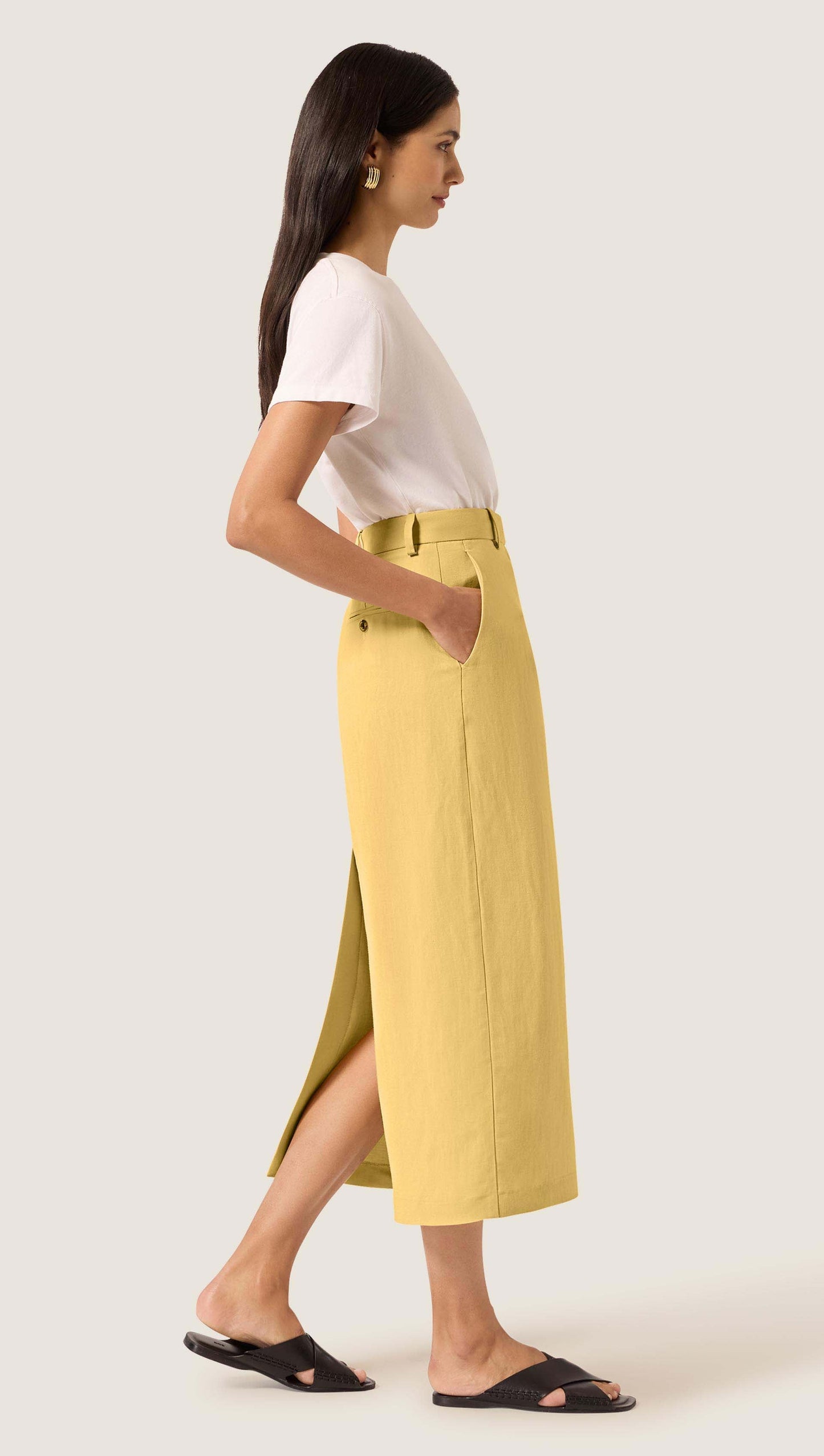 Pencil Skirt in Viscose Linen | Sunflower